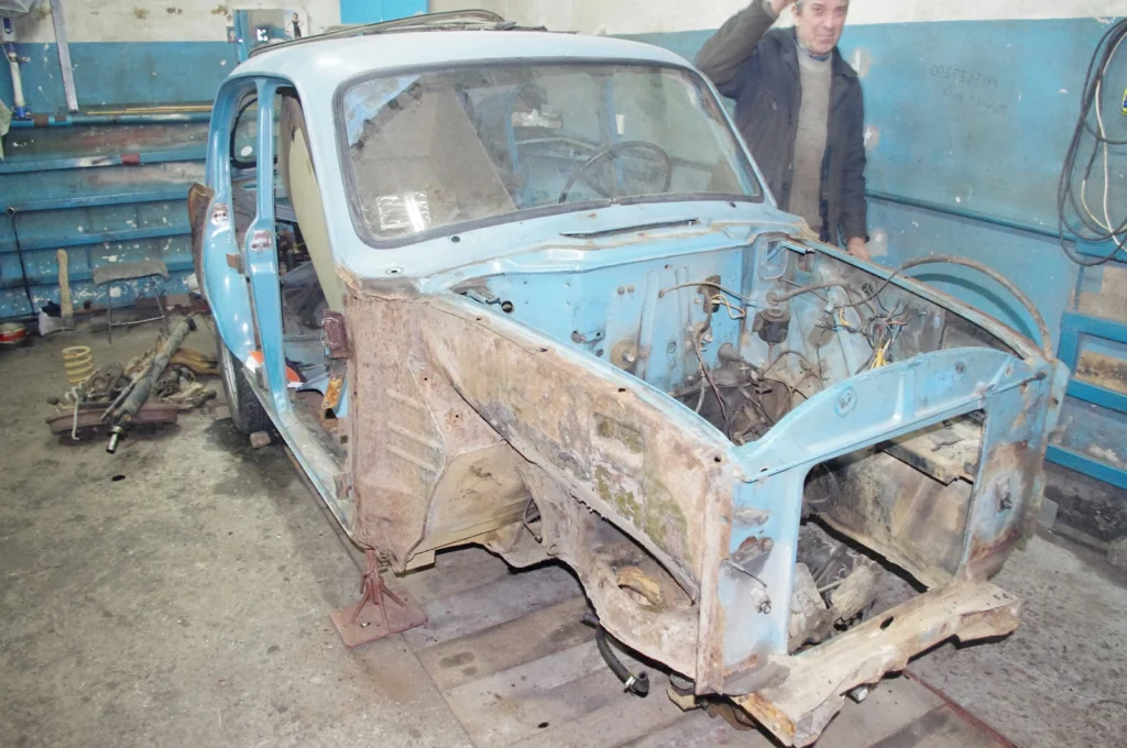 ПІДГОТОВКА КУЗОВА ДО ПІСКОСТРУМИННОЇ ОБРОБКИ